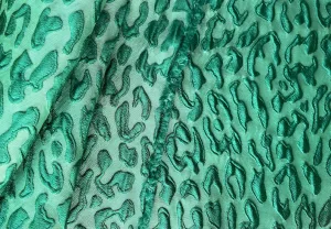 Elegant Juniper Green Leopard Silk Blend Brocade (Made in Italy)