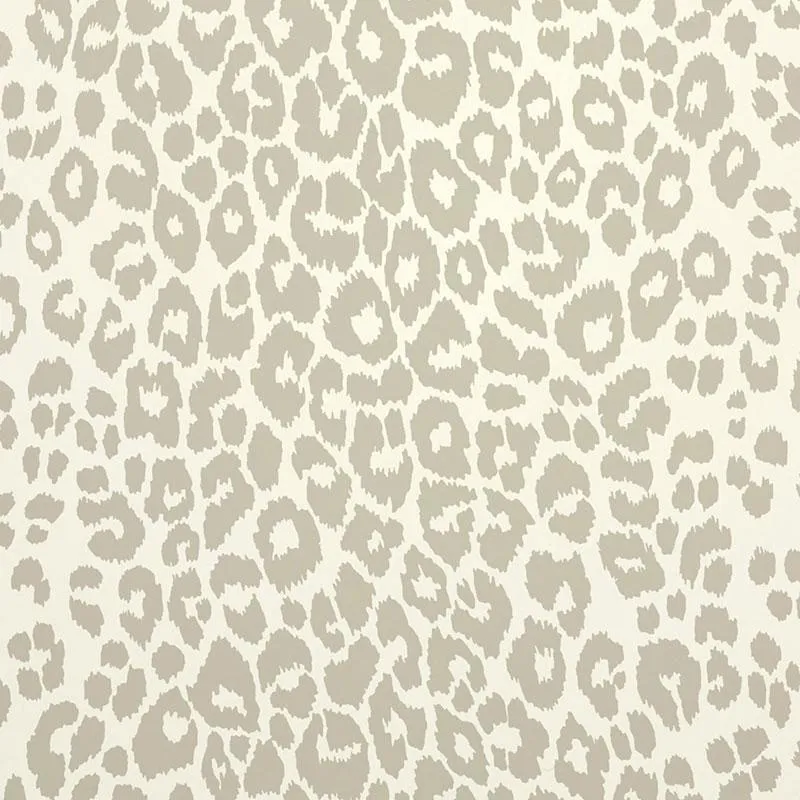 Iconic Leopard Wallpaper