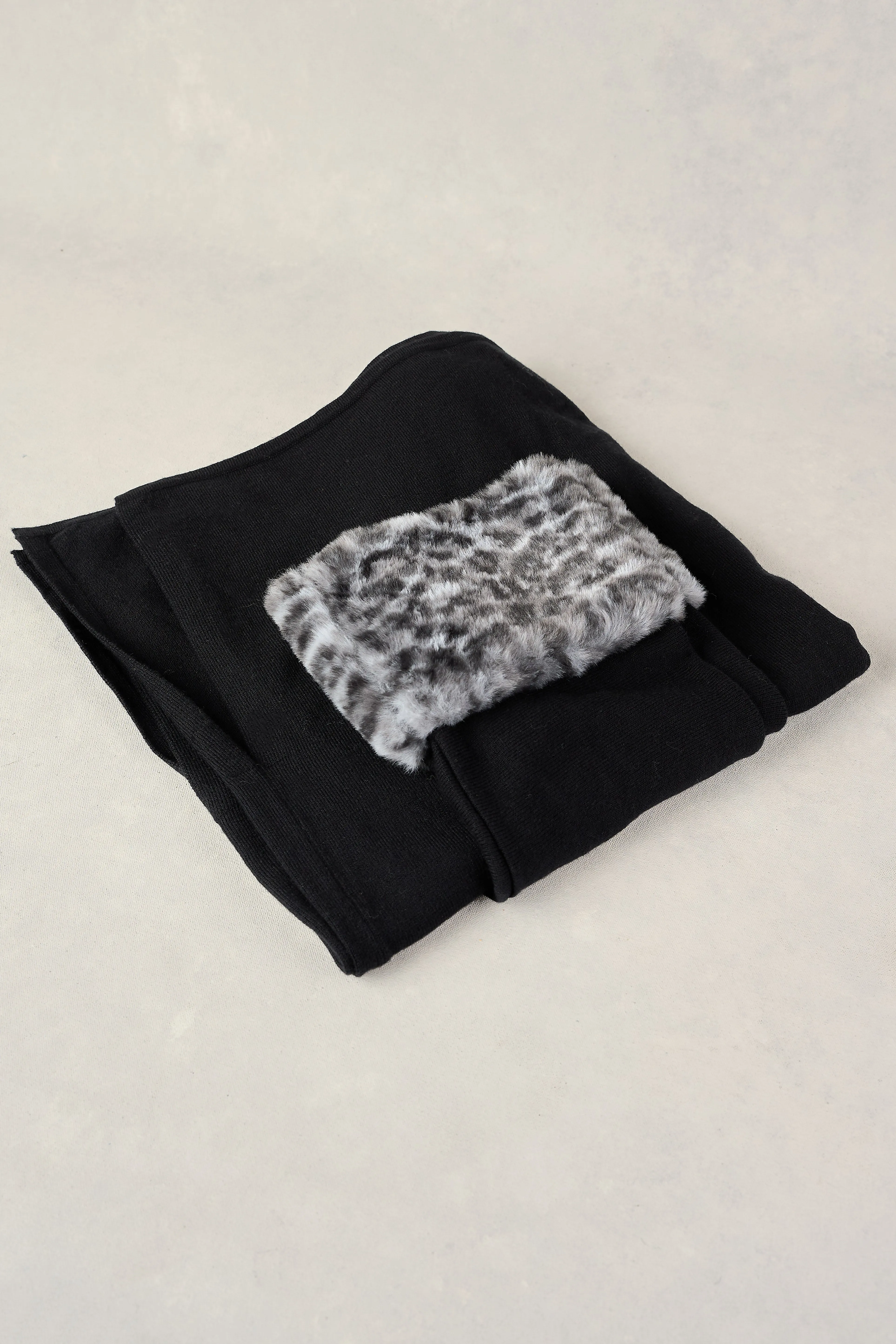 Leopard Faux Fur Trim Poncho