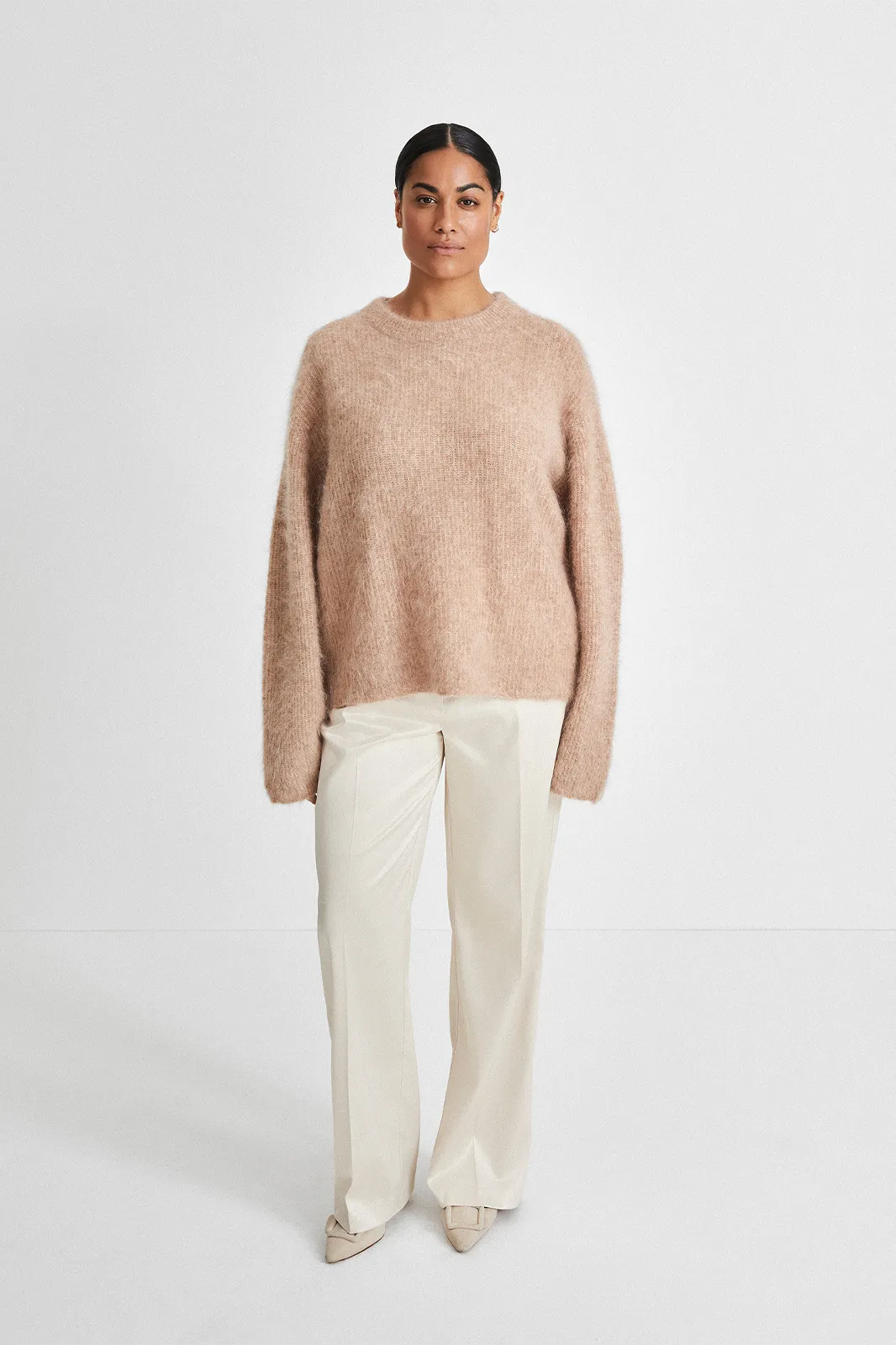 NELLY SWEATER - BEIGE