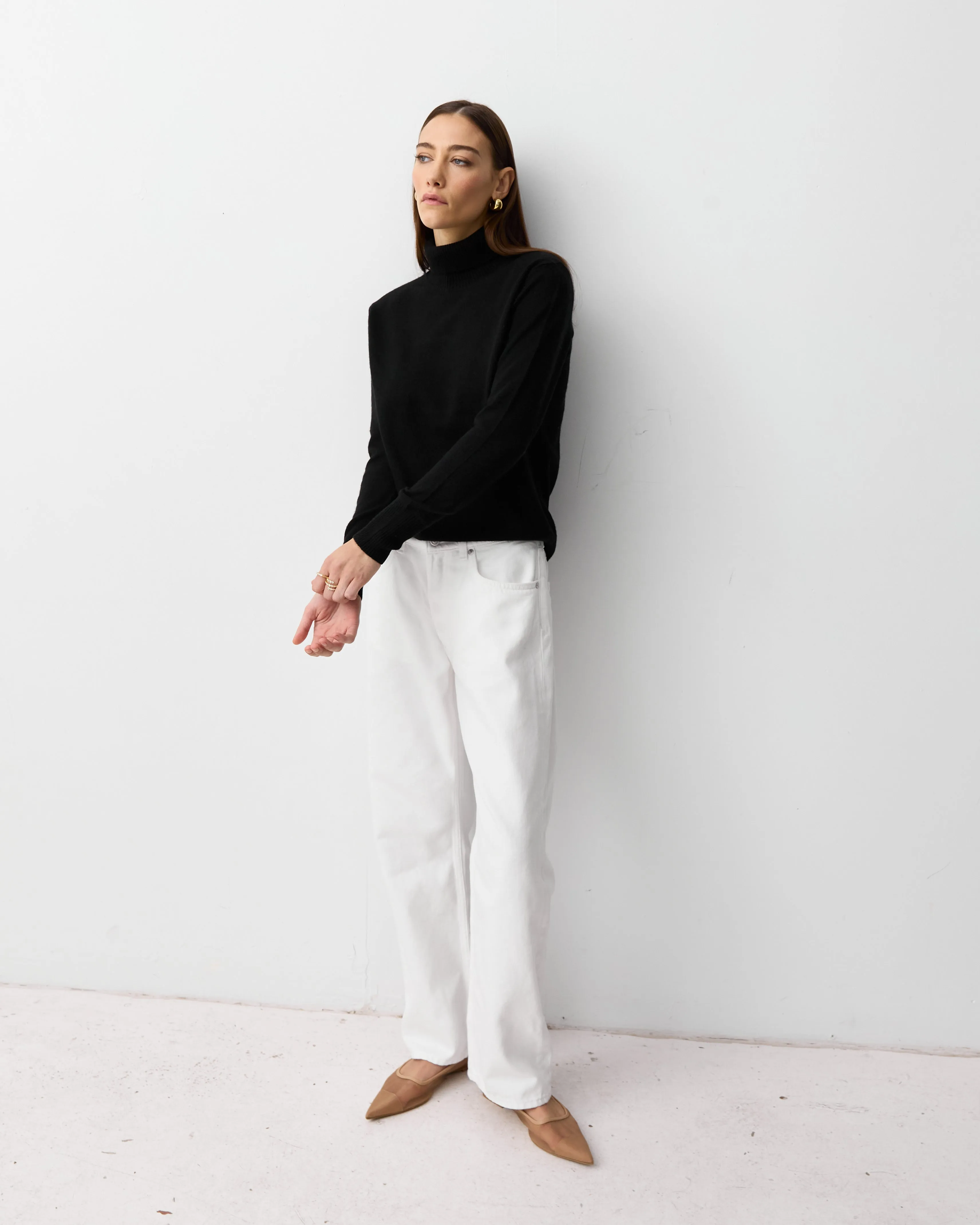 THE NEW CLASSIC TURTLENECK - BLACK